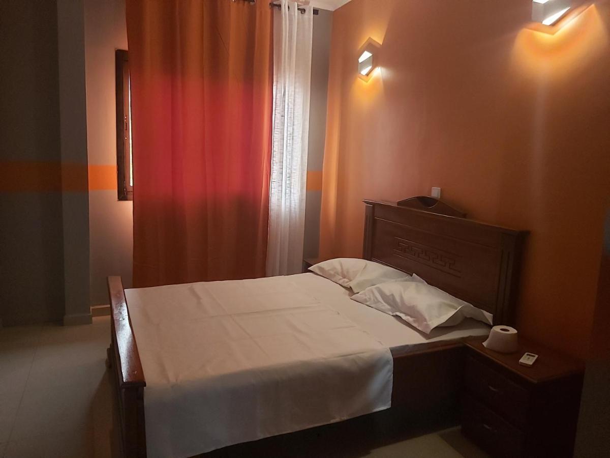 Hotel Appart B4U Яунде Экстерьер фото