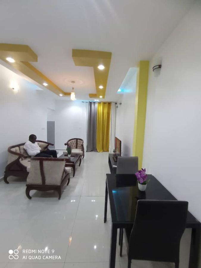 Hotel Appart B4U Яунде Экстерьер фото