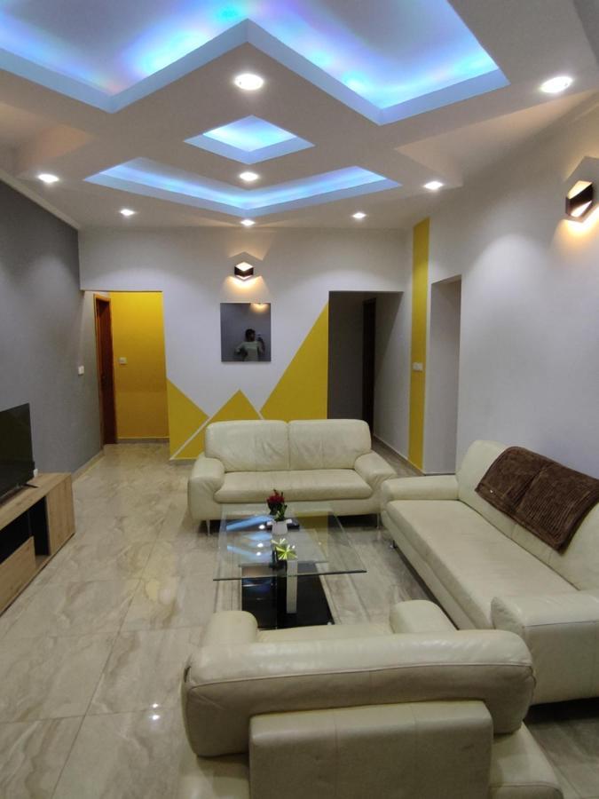 Hotel Appart B4U Яунде Экстерьер фото