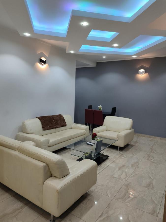Hotel Appart B4U Яунде Экстерьер фото
