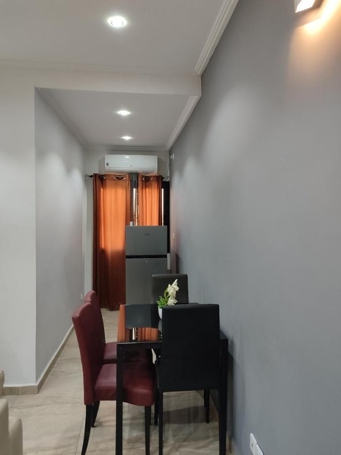 Hotel Appart B4U Яунде Экстерьер фото